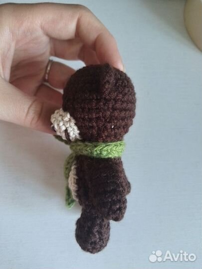 Вязаный мишка ручной работы