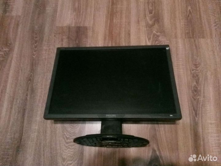 Монитор Philips