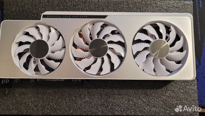 Втдеокарта rtx 3070 ti