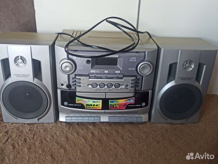 Музыкальный центр LG с караоке