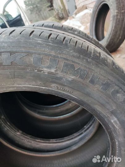Kumho 722 235/55 R17