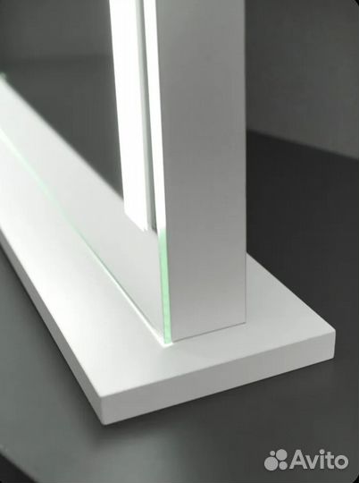 Зеркало для макияжа с подсветкой LED-stripes