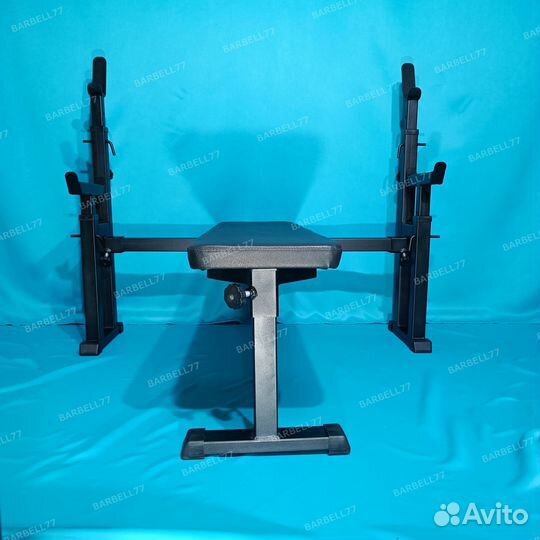Скамья для жима штанги со стойками и подстраховкой