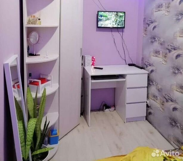 Стол письменный Мори