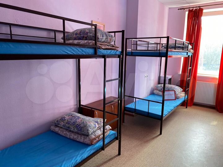 Комната 23 м² в > 9-к., 4/5 эт.