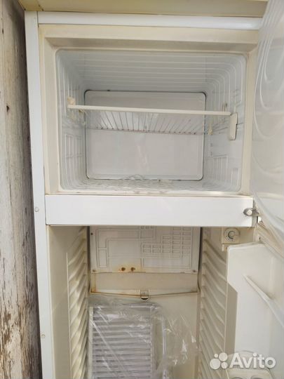Холодильник бу
