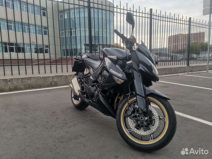 Мотоцикл Kawasaki Z1000 (ABS)