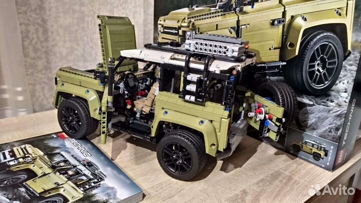 Lego technic 42110 land rover defender