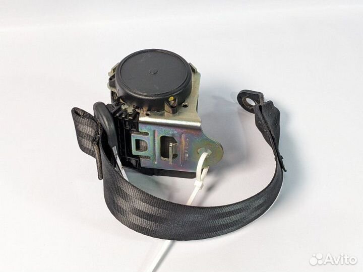 Ремень безопасности задний Skoda Rapid 1.6 CWV 110