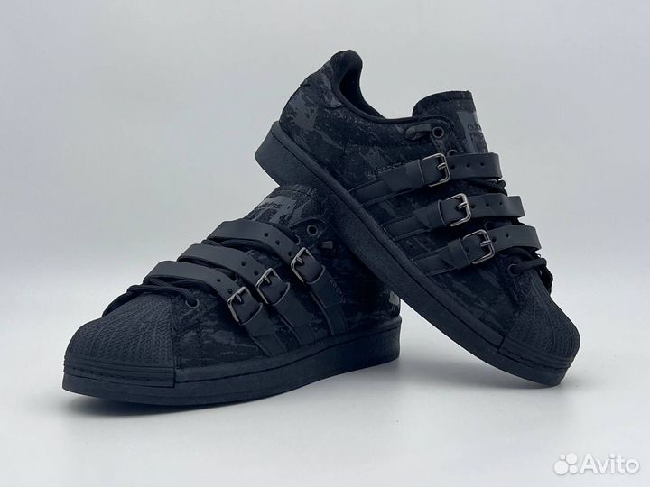 Кроссовки Adidas Superstar Rabbit Hole 