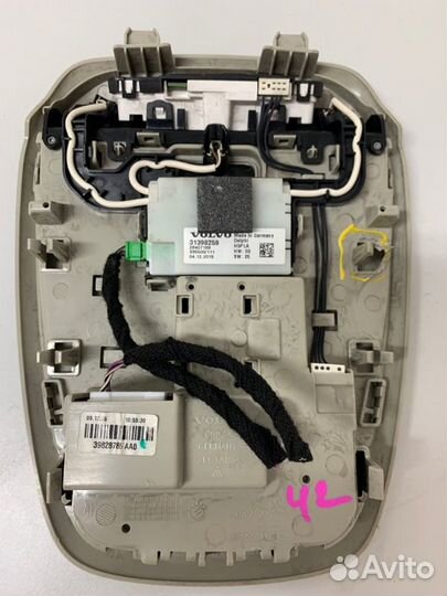 Плафон освещения салона Volvo V 40 2012-2016