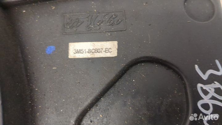 Вентилятор радиатора Ford Focus 2