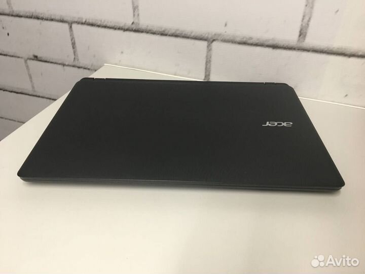 Шустрый ноутбук для учёбы и офиса Acer