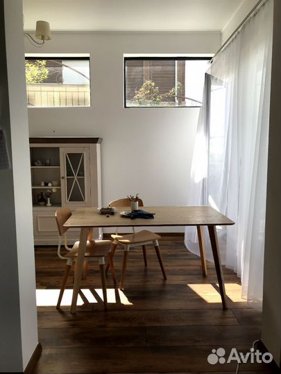 Стол обеденный из дуба