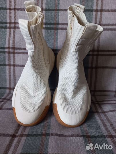 Кроссовки р. 32, 33