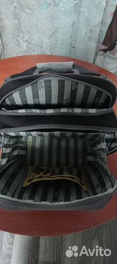 Продам школьный рюкзак