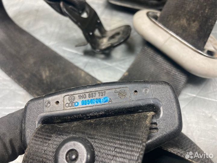 Ремень безопасности с пиропатроном Volkswagen Golf