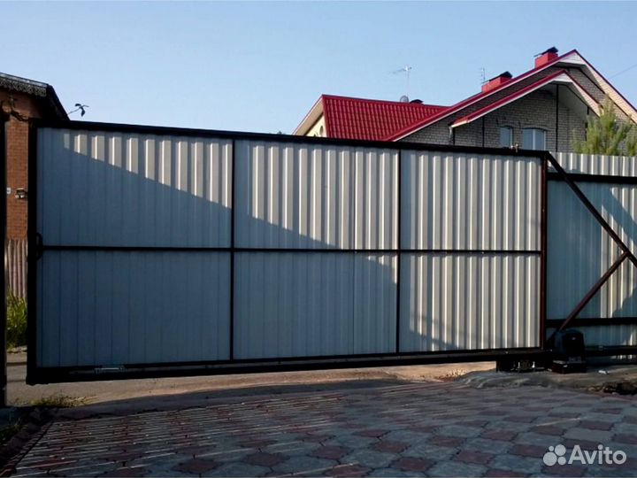 Откатные ворота для участка