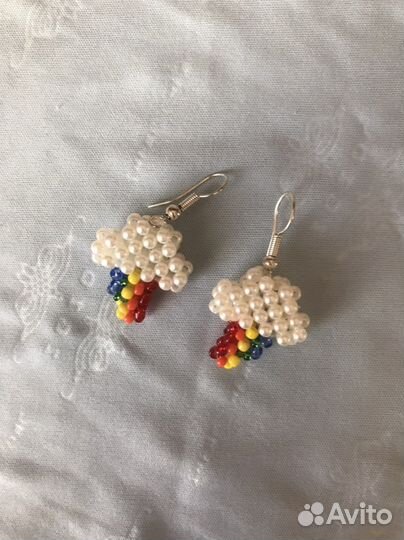 Украшения из бисера