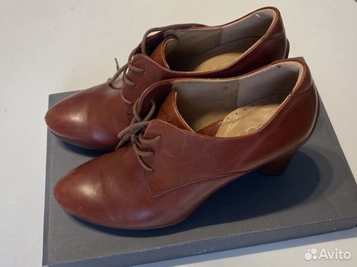 Туфли женские 38 размер