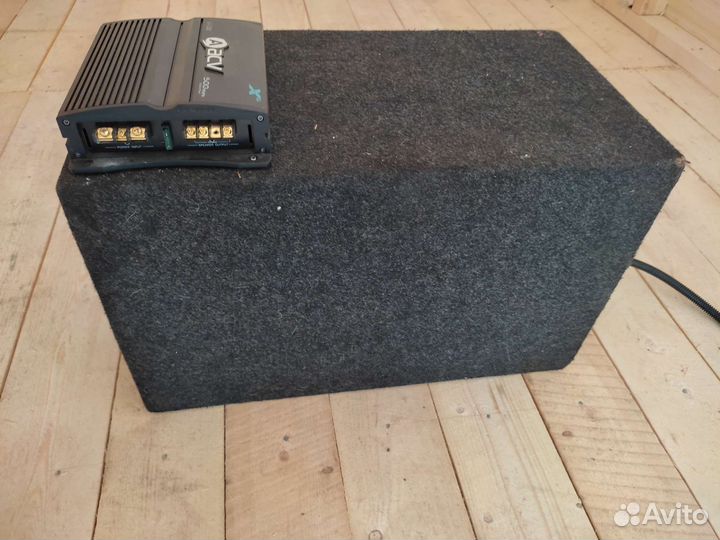 Сабвуфер с усилителем