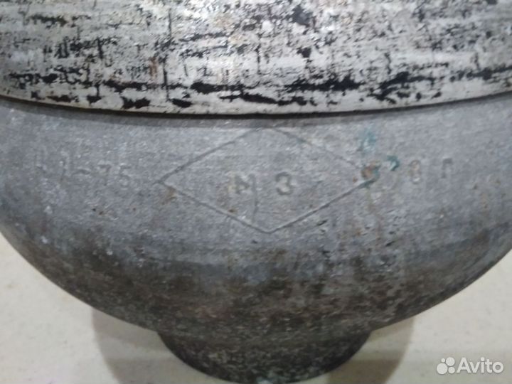 Чугунок СССР СССР с крышкой сковородой на 8 лит