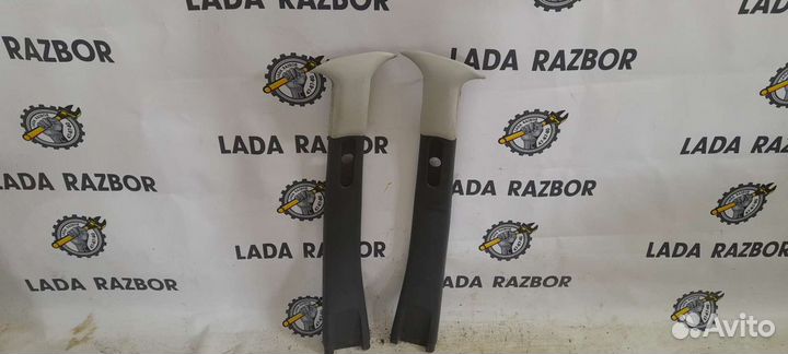 Пластик кузовных стоек Лада Калина седан