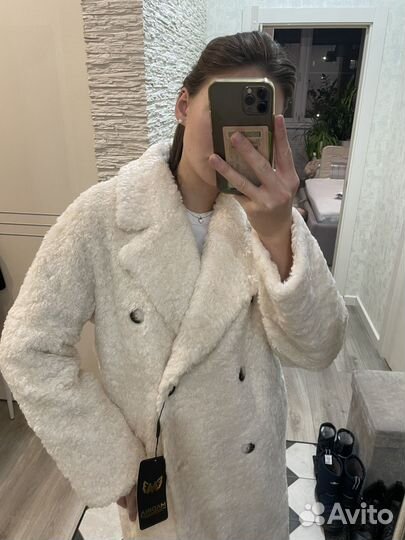 Пальто зимнее плюшевое