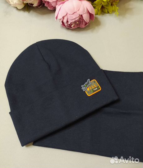 Комплект для мальчика шапка и снуд 5-12 лет