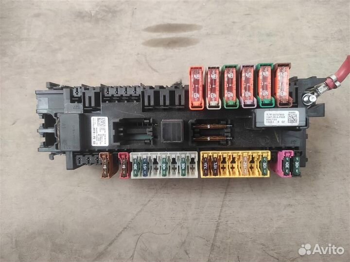 Блок предохранителей Mercedes-Benz ML GLE W166