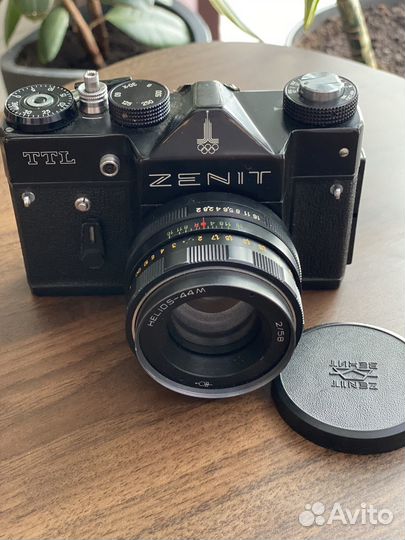 Плёночный фотоаппарат zenith TTL