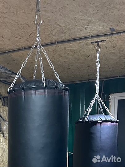 Боксерский мешок, груша