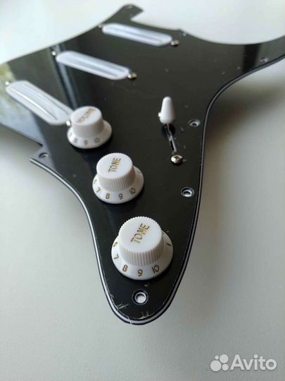 Пикгард Fender Stratocaster SSS Black