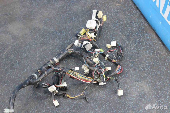 Проводка торпедо Toyota Rav4 (Тойота Рав4) XA20 82