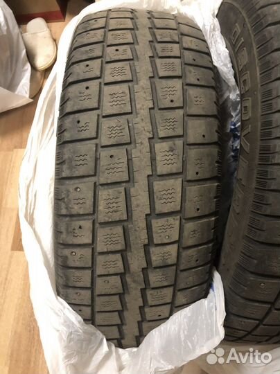 Cooper Discoverer M+S 215/70 R16