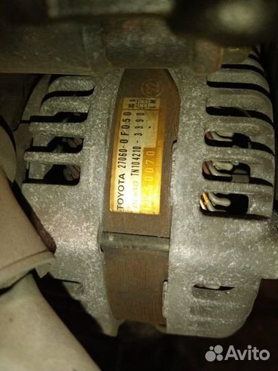 Генератор Toyota Sequoia UCK45 2UZ-FE 2005