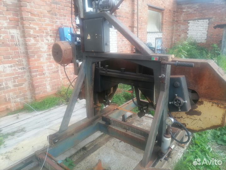 Ленточная пилорама Циркулярный станок