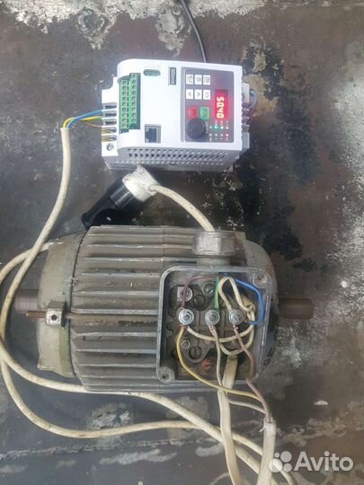 Частотный преобразователь 220 в 380В 2.2 к Вт