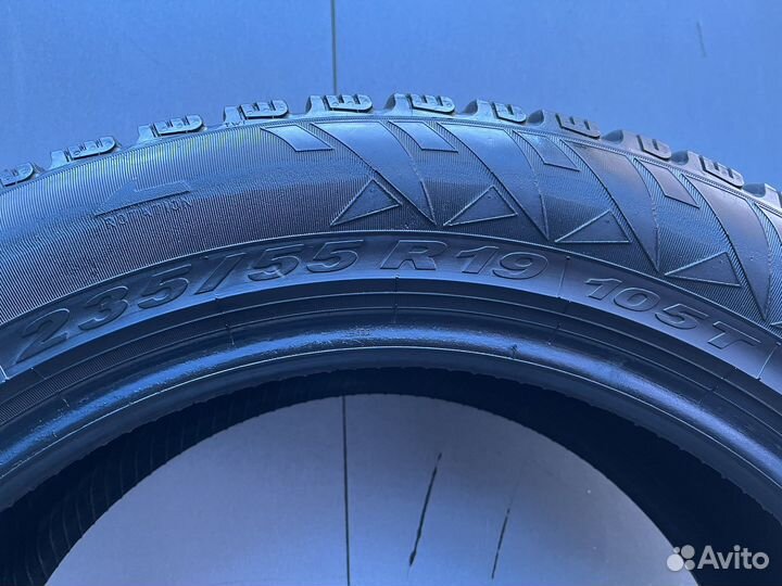 Pirelli Winter Carving Edge 235/55 R19