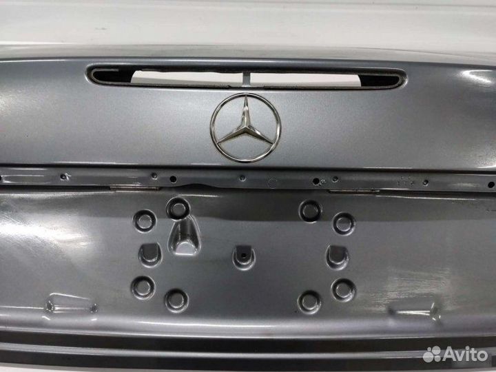 Крышка багажника Mercedes E W211