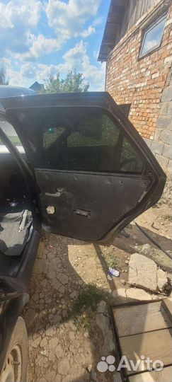 Двери приора задние
