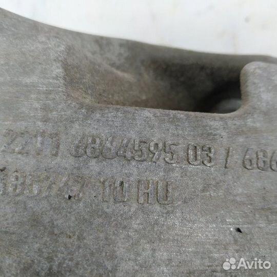 Кронштейн двигателя Bmw 520D G30 2019