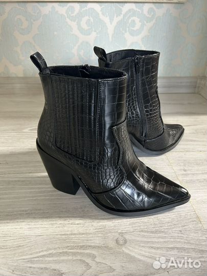 Сапоги казаки ASOS женские 38