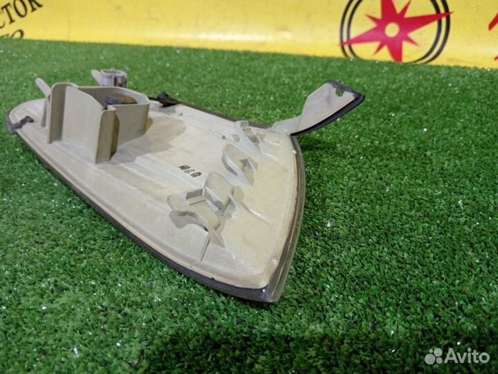 Габарит левый Toyota Markii JZX100 1JZ-GE 1998