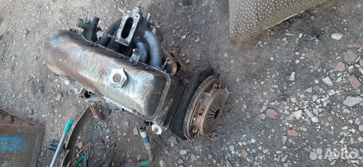 Продам двигатель 2103