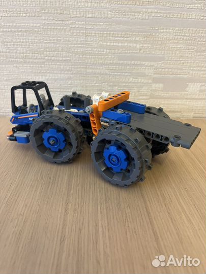 Lego Technic 42071 Бульдозер (оригинал)