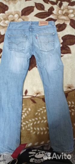Джинсы levis
