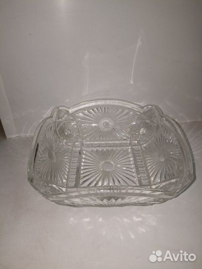 Ваза хрустальная