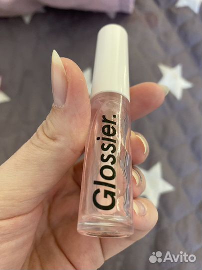 Блеск для губ glossier