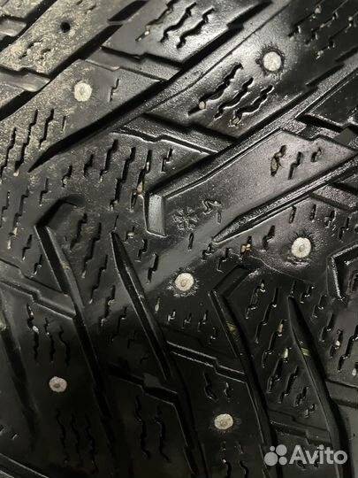 Nokian Tyres Hakkapeliitta 8 225/45 R17 94